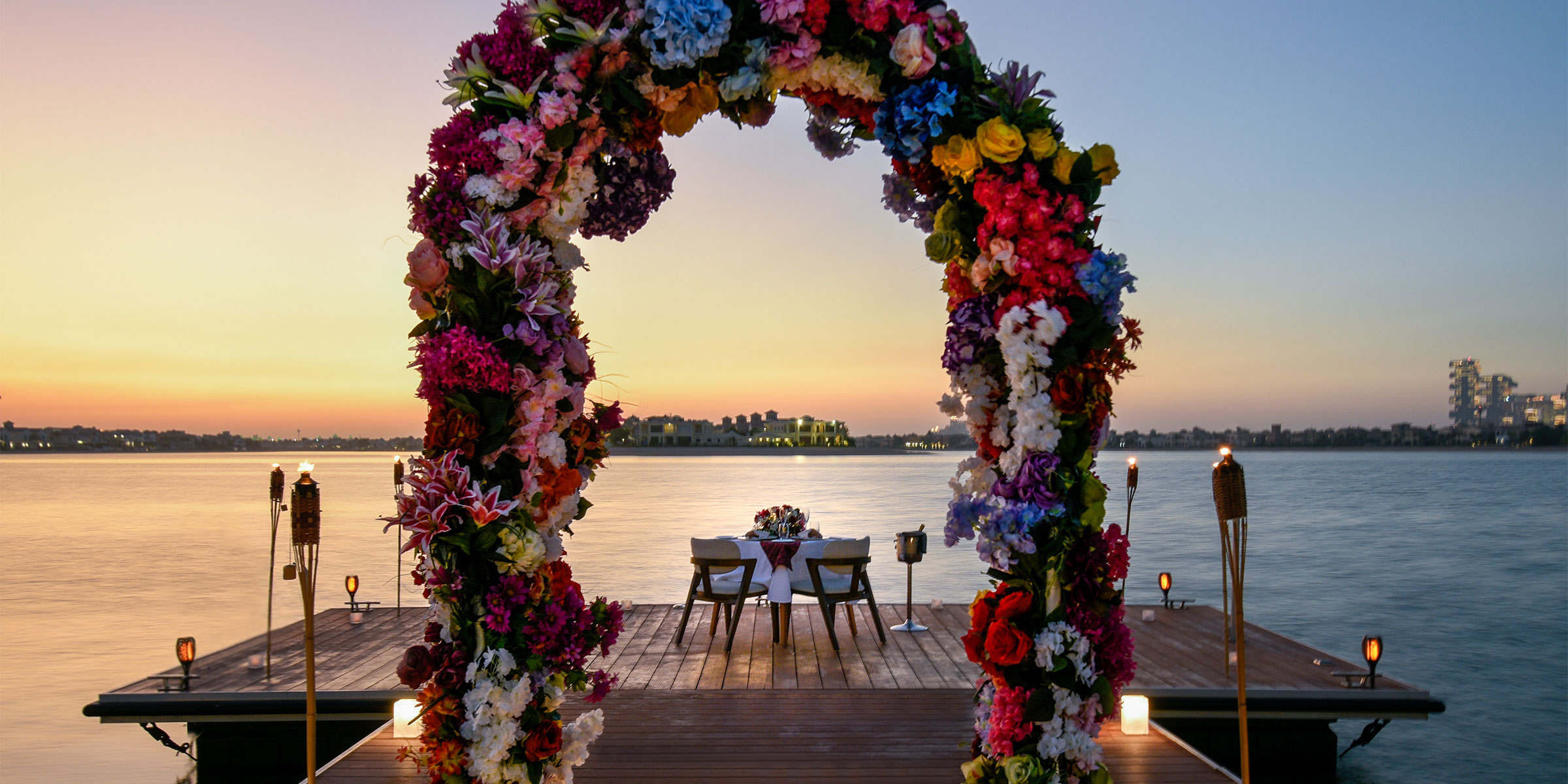 romantic dinner yacht dubai